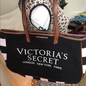 Victoria's Secret Travel Tote Bag 17 W x 11 H